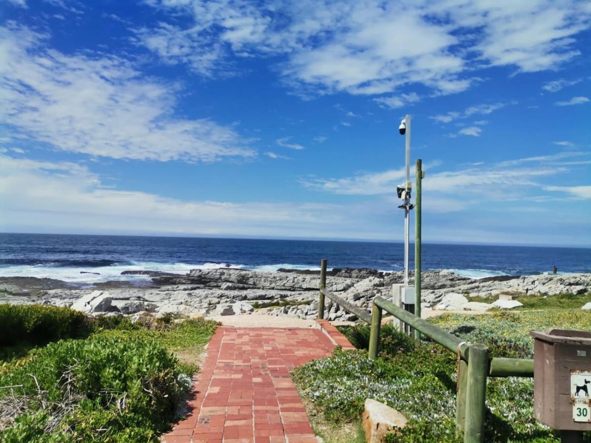 Sea View Breakaway For 4 Hermanus Beach Club Apartment Exterior photo